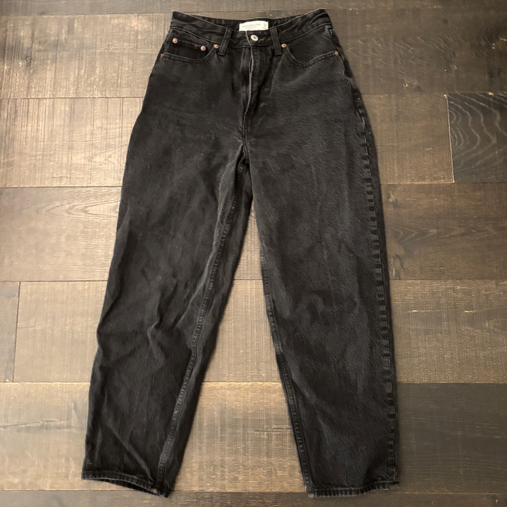 Black High-Waisted tapered curve love Abercrombie jeans